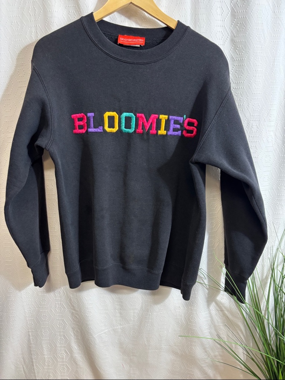 BLOOMINGDALES Vintage Bloomies Sweatshirt